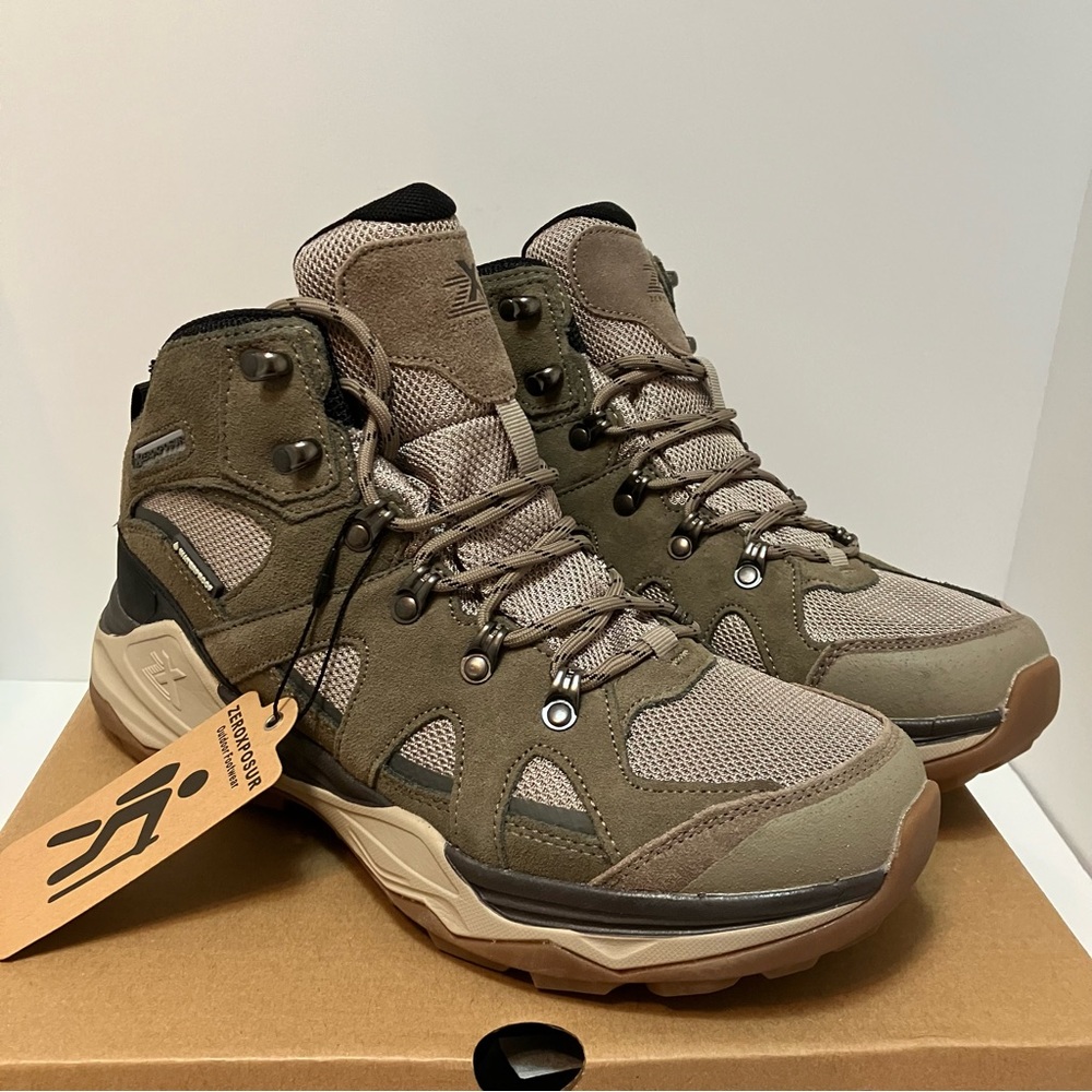 Zeroxposur Everest Mid hiker boots. Size 9.5 Men’s. Brand new with box.